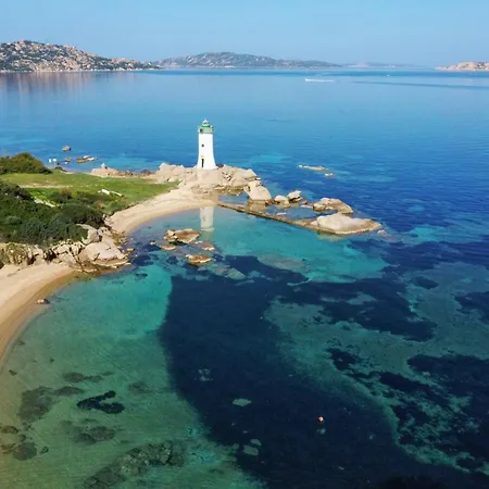 21 Pineta - Bilocale Mansardato Ristrutturato E Vista Mare Porto Faro Palau