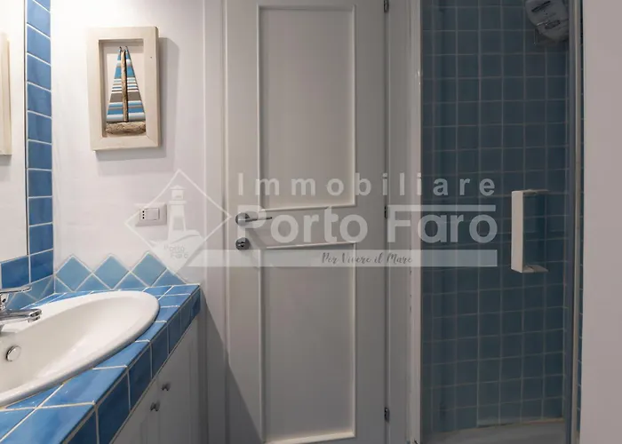 Appartement 21 Pineta - Bilocale Mansardato Ristrutturato E Vista Mare Porto Faro