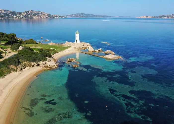 21 Pineta - Bilocale Mansardato Ristrutturato E Vista Mare Porto Faro Palau