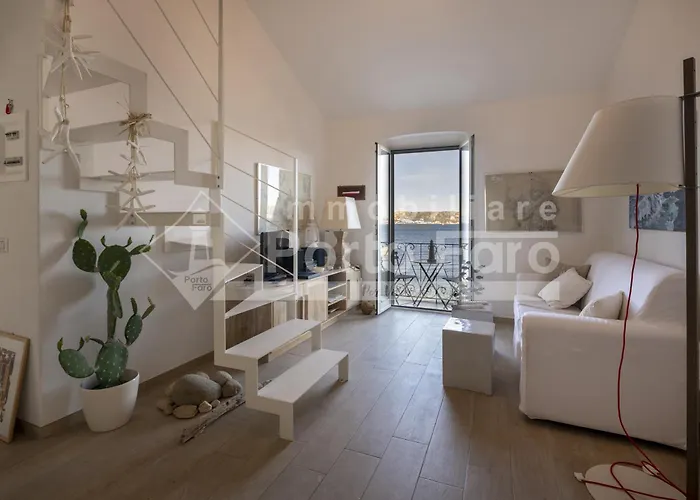 21 Pineta - Bilocale Mansardato Ristrutturato E Vista Mare Porto Faro *